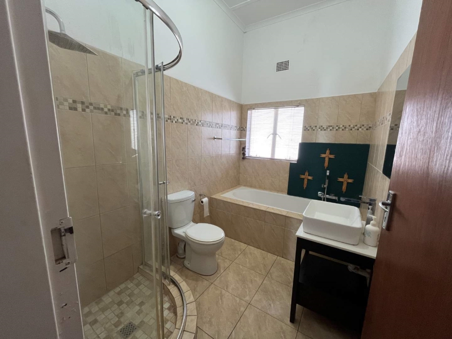 4 Bedroom Property for Sale in Keimoes Northern Cape
